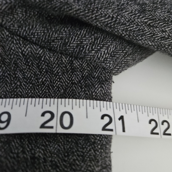 Larry Levine Womens Cropped Two Button Front Sz 12 - Picture 7 of 9